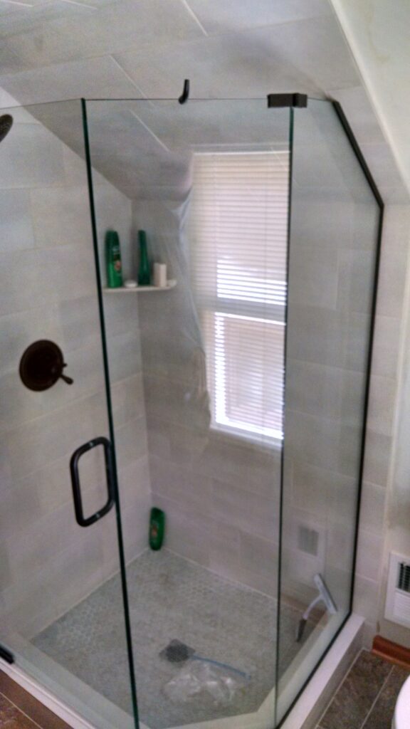 Shower Heavy Angled Panel Bungalo